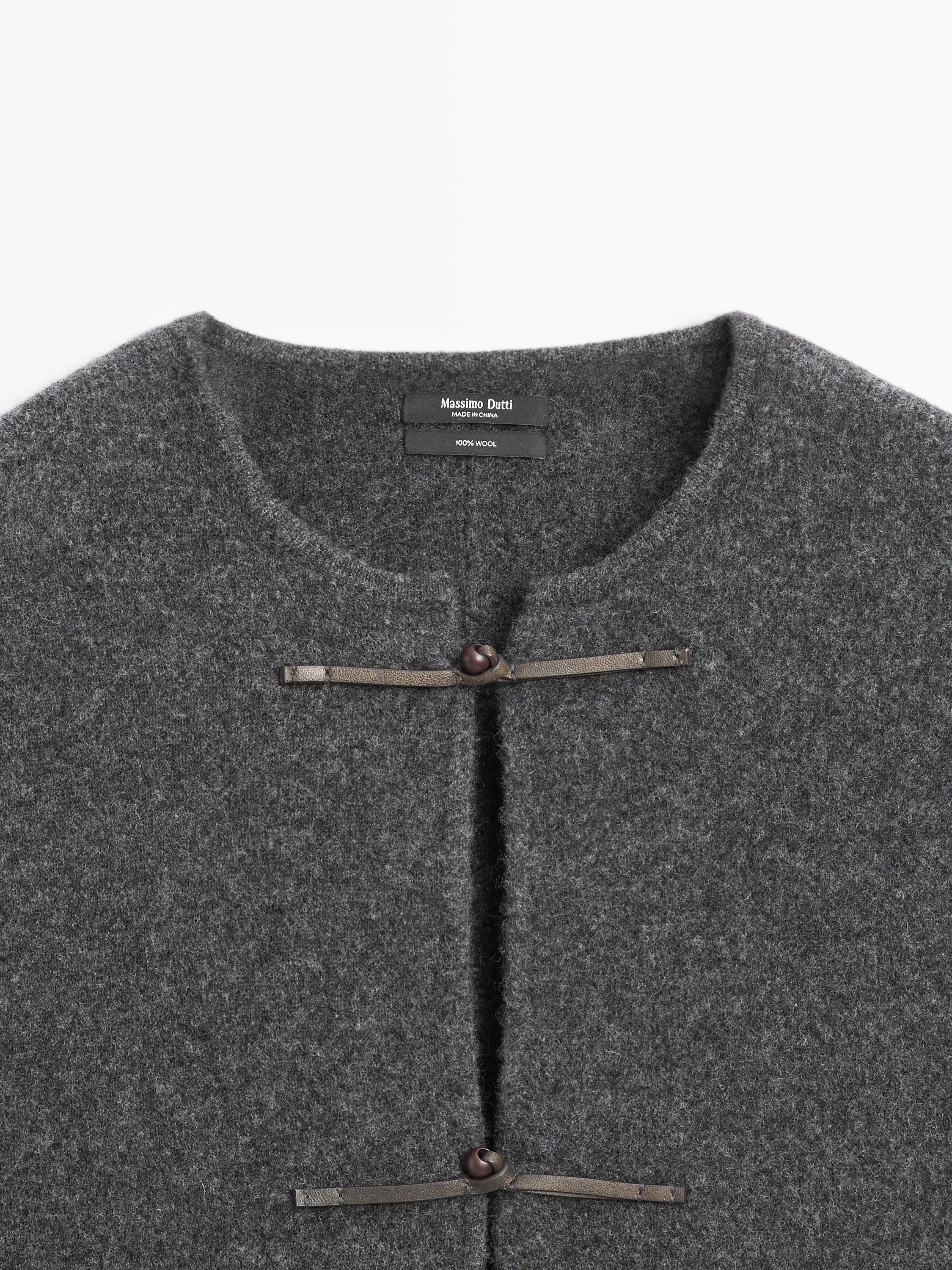 Knit cardigan with button detail